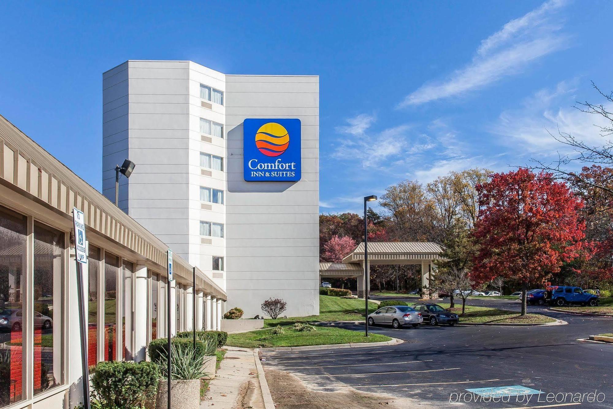 Clarion Hotel & Suites BWI Airport North Brooklyn Park Esterno foto