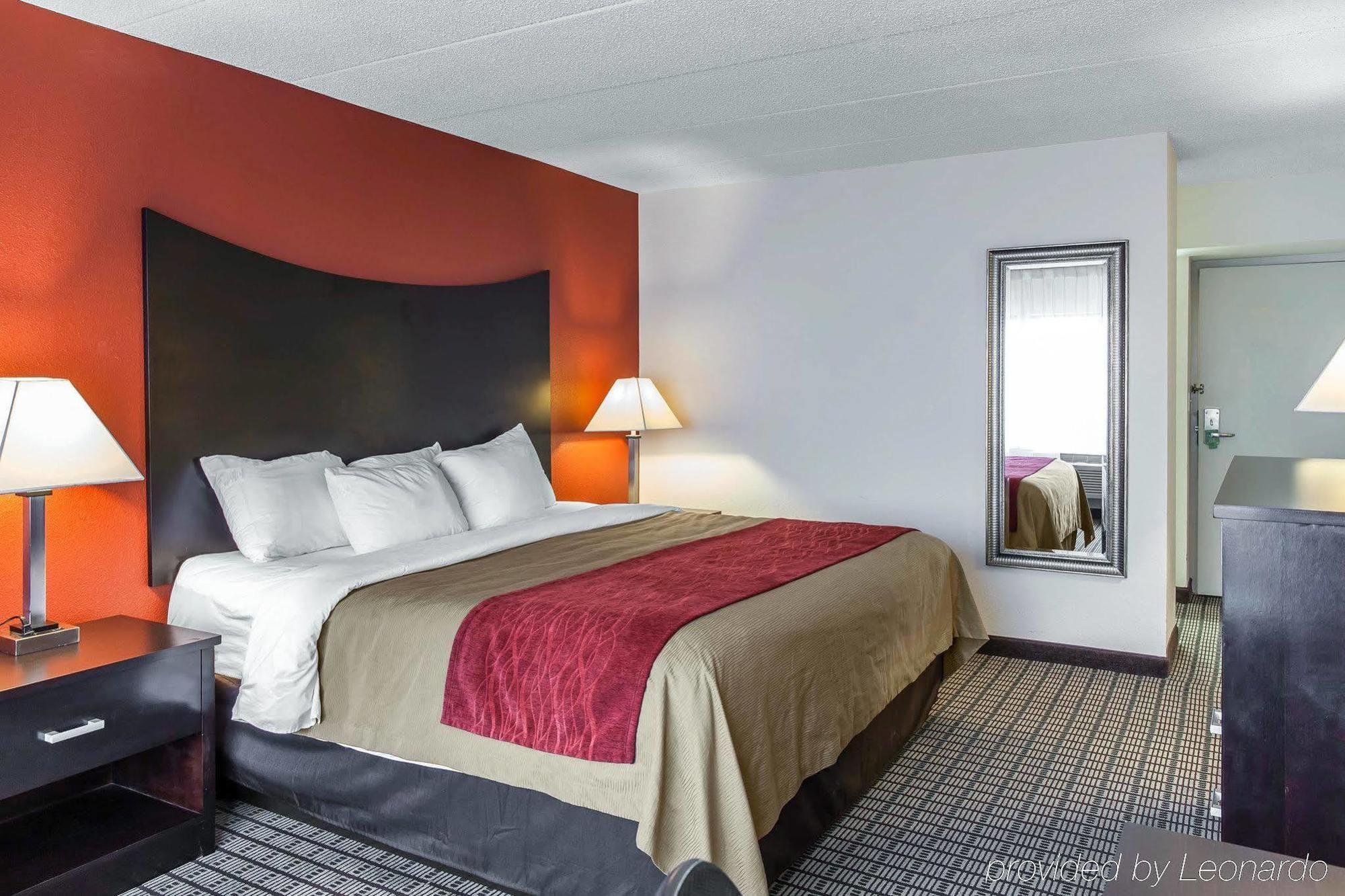 Clarion Hotel & Suites BWI Airport North Brooklyn Park Esterno foto