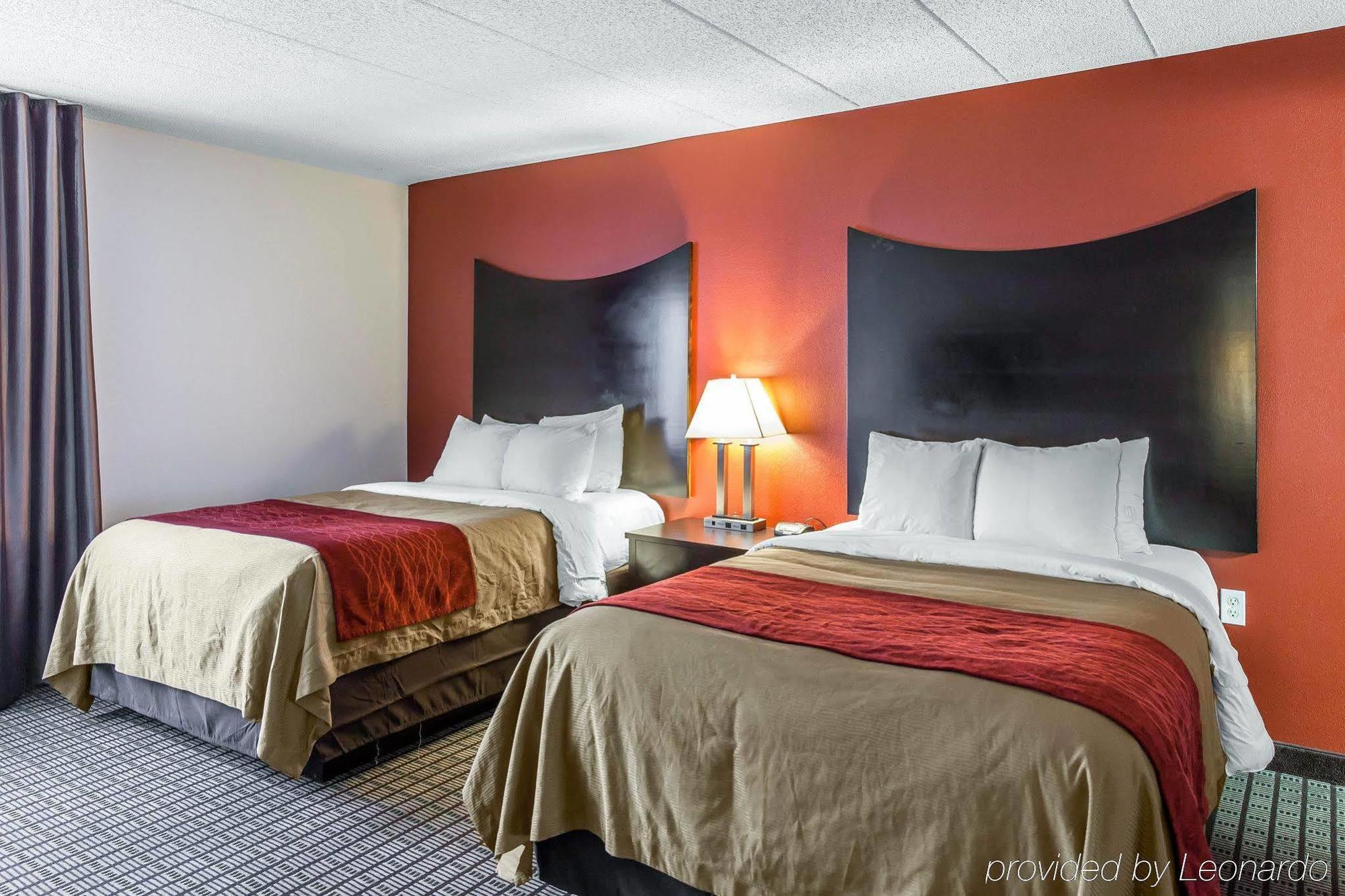 Clarion Hotel & Suites BWI Airport North Brooklyn Park Esterno foto